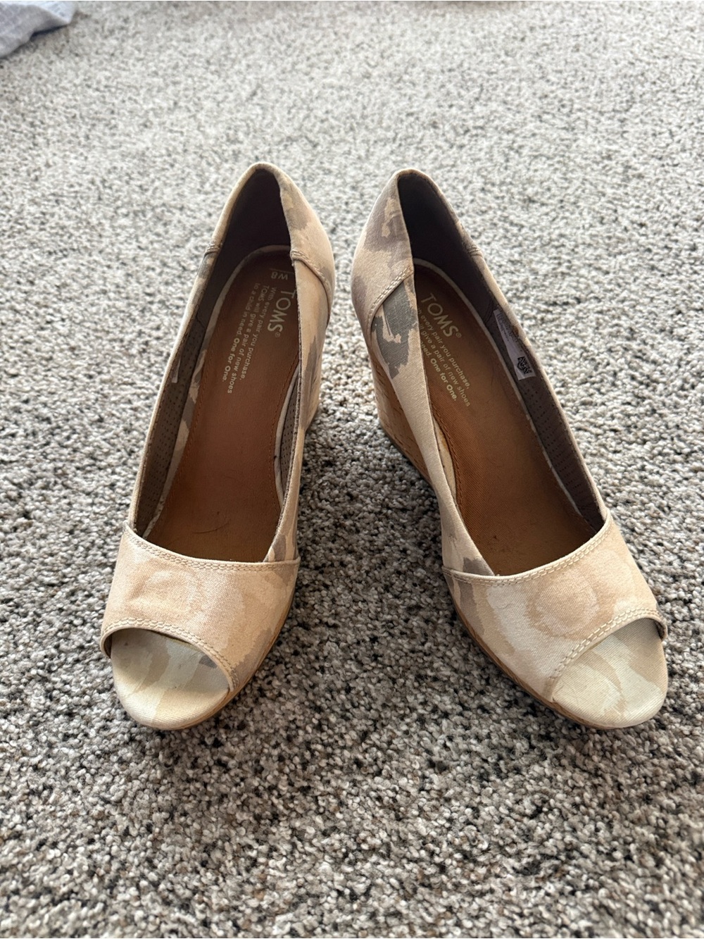 TOMS Beige Camouflage Peep-Toe Wedge Pumps